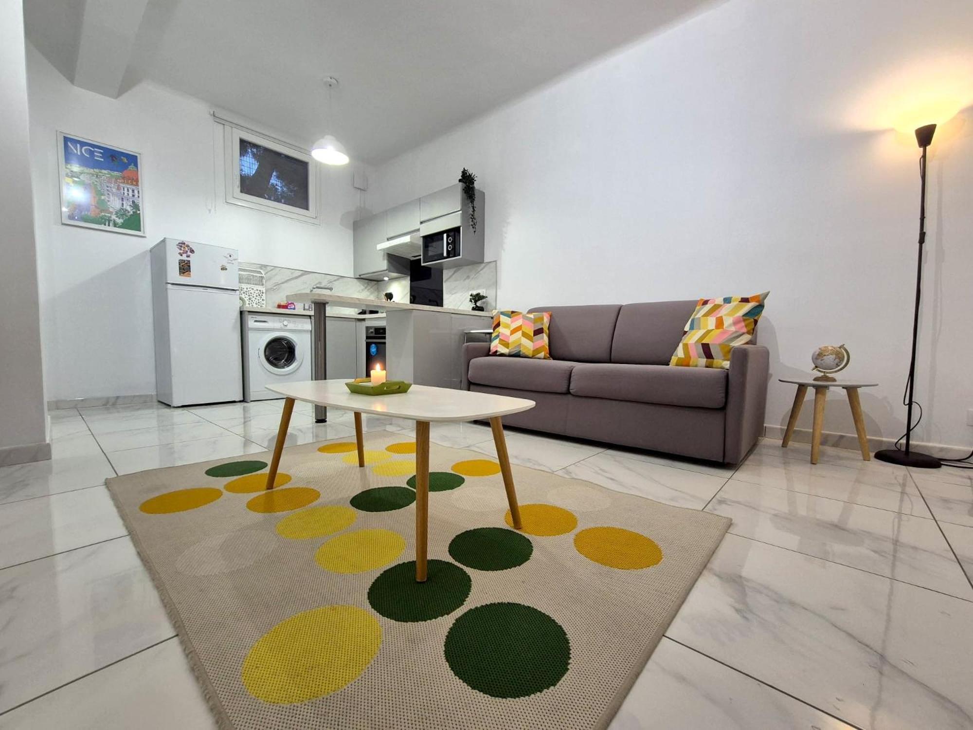 Studio Renove Au Centre Ville نيس المظهر الخارجي الصورة
