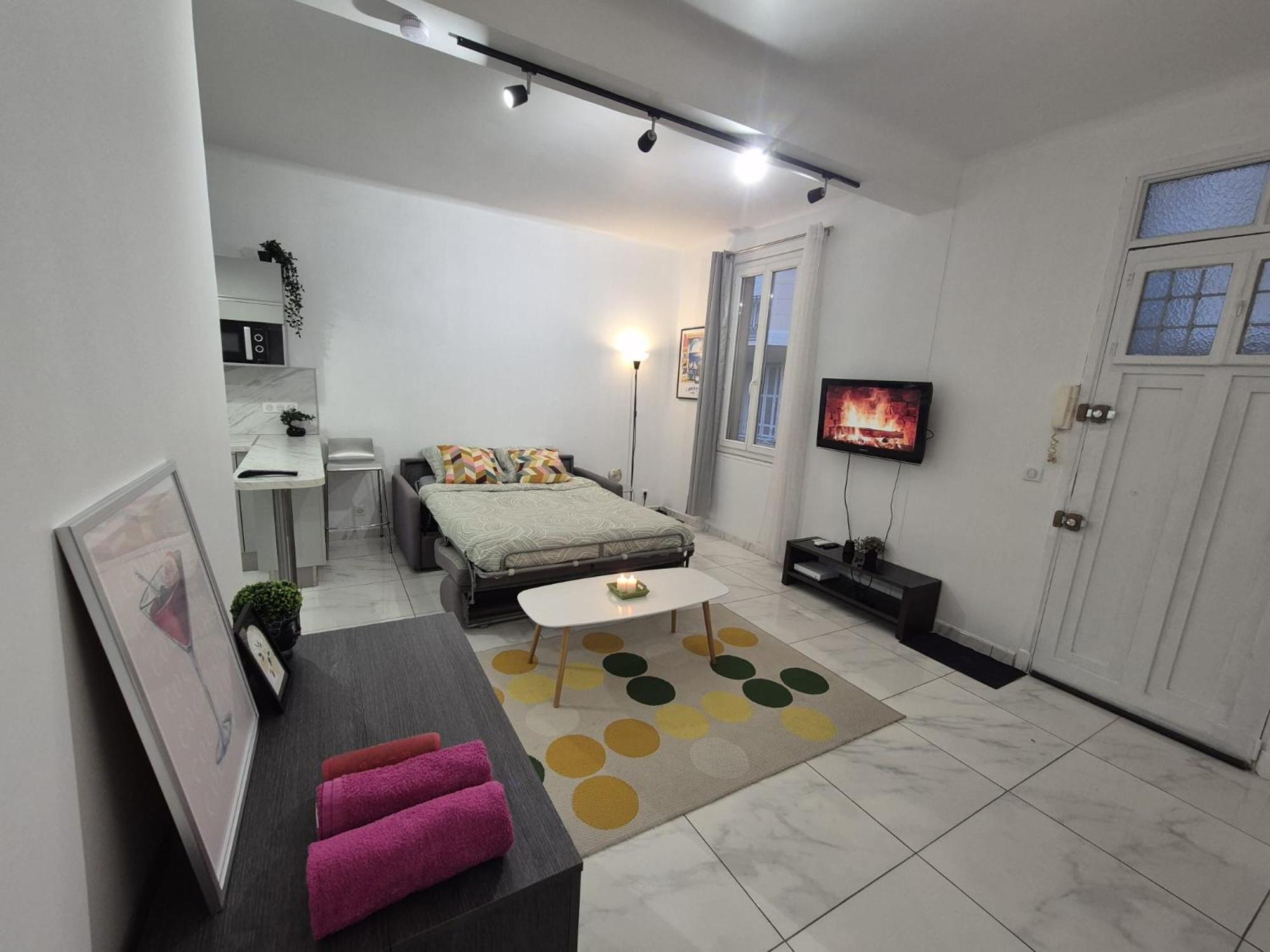 Studio Renove Au Centre Ville نيس المظهر الخارجي الصورة