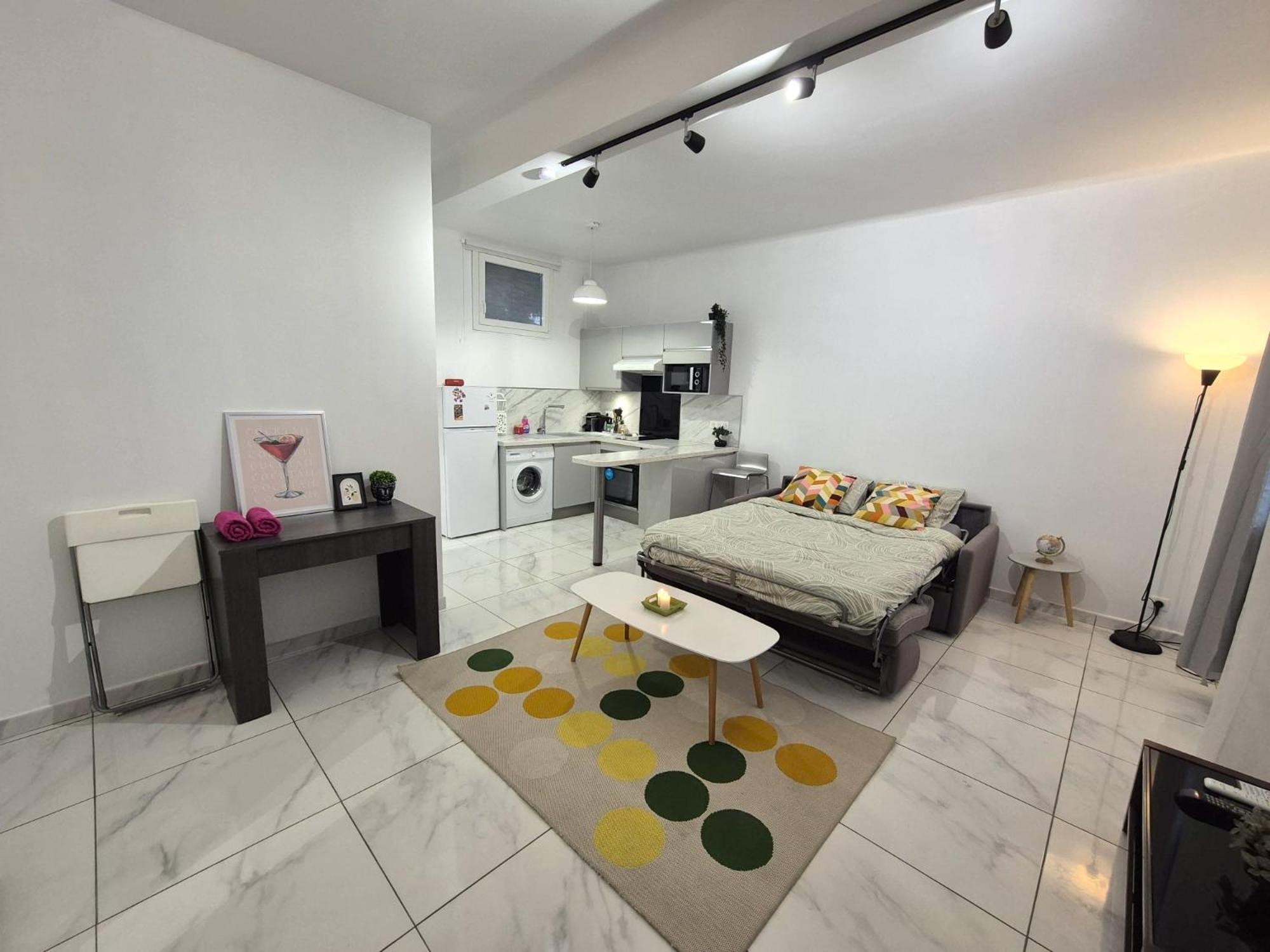Studio Renove Au Centre Ville نيس المظهر الخارجي الصورة